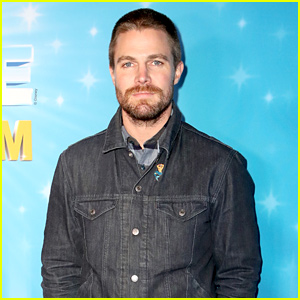 Stephen Amell Goes Bungee Jumping to Conquer his Fear of Heights (Video)