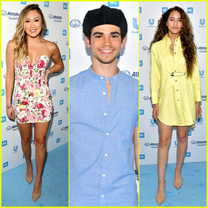 Cameron Boyce, LaurDIY & Many More Young Hollywood Stars Step Out For We Day California 2019