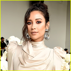 Shay Mitchell Joins Brenda Song in Hulu's Upcoming 'Dollface'