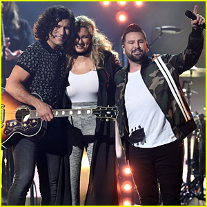 Tori Kelly Joins Dan + Shay for 'Speechless' Performance at Billboard Music Awards 2019 - Watch Now!