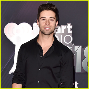 Jake Miller Suffers Injury on Stage During LA Show