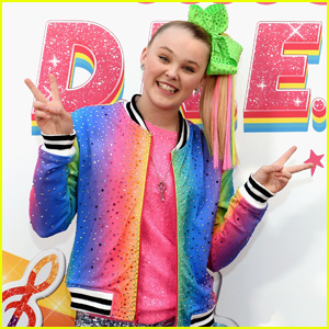 JoJo Siwa Gushes About Awesome D.R.E.A.M. The Tour Crew