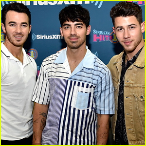 Jonas Brothers Announce First Tour Since 2013