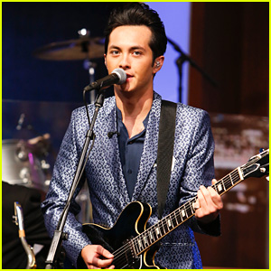 Laine Hardy Brings a 'Flame' To 'Jimmy Kimmel Live' - Watch His Performance Here!