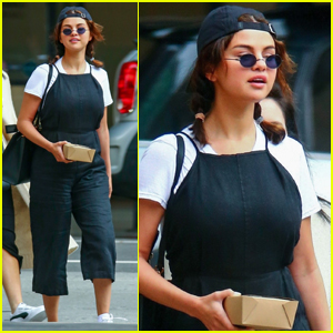 Selena Gomez Enjoys a Day Out in L.A. with Friends!