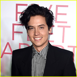 Cole Sprouse Picks His Favorite 'Friends' Episode!