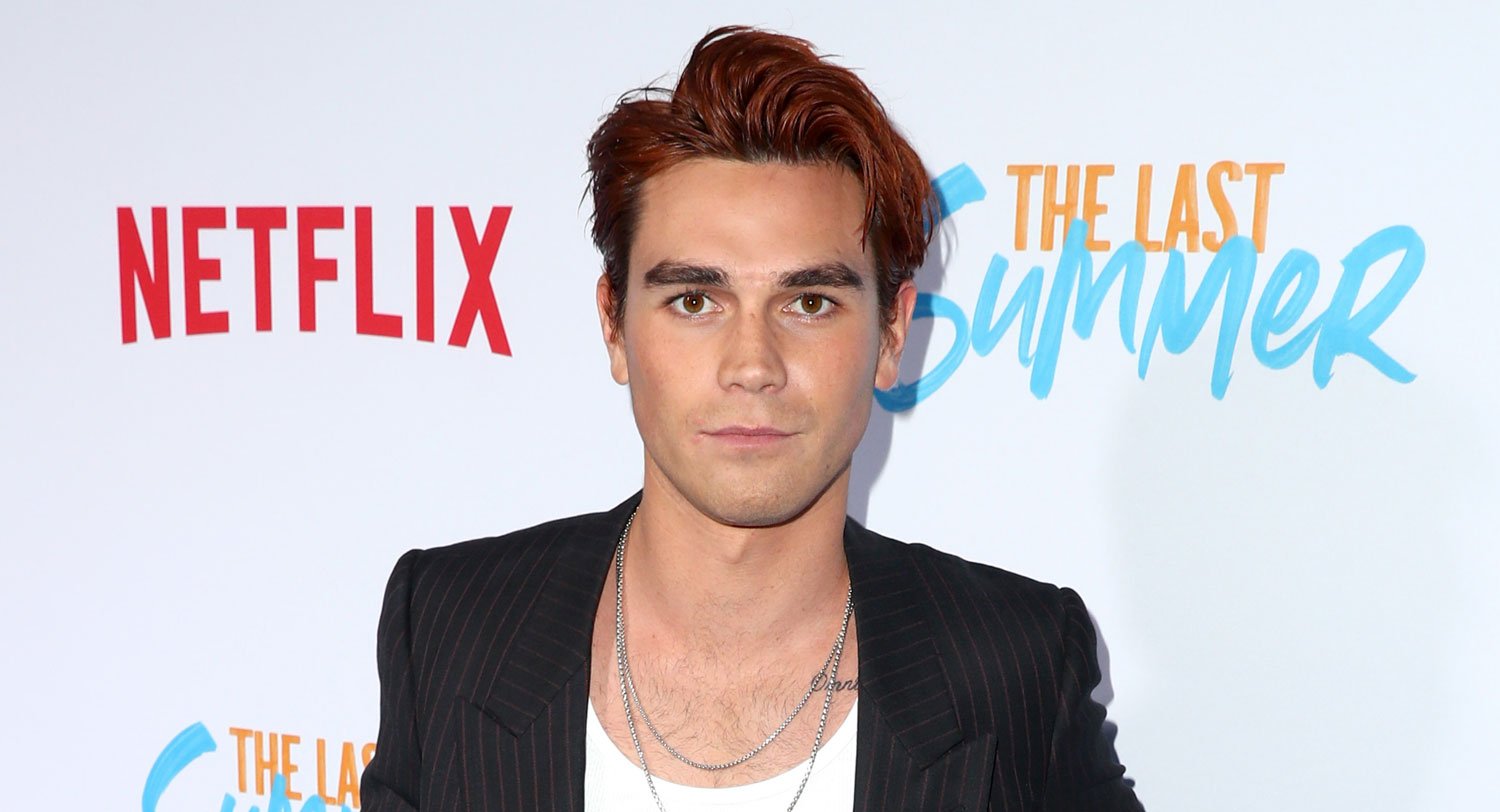 KJ Apa Shares First Look of New Film ‘I Still Believe’ First Look, KJ