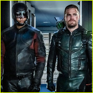 'Arrow' Showrunner Dishes On Bringing Fave Characters Back For Final Season
