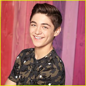 Asher Angel Said In His 'Andi Mack' Audition That He Liked Every Sport Except Ultimate Frisbee