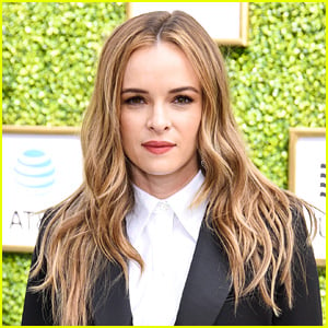Danielle Panabaker To Return To Director Role On 'The Flash' Season 6!