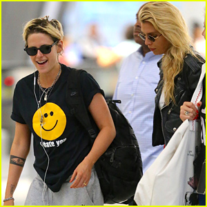 Kristen Stewart Grabs Flight Out of NYC With Stella Maxwell