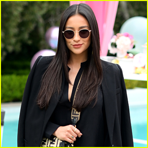 Shay Mitchell Claps Back at Trolls Shaming Her Pregnancy