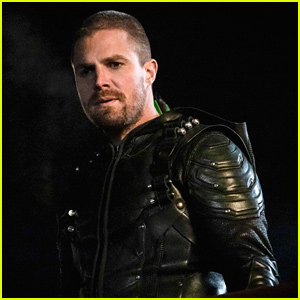 'Arrow' Showrunner Talks Oliver's Season Arc Ahead of Final Season