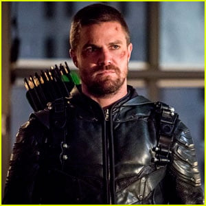 CW's 'Arrow'-verse Crossover 'Crisis of Infinite Earths' Reveals New Details