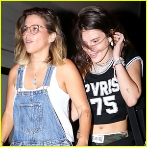 Bella Thorne Grabs Dinner With Gal Pal After Book Promo Tour