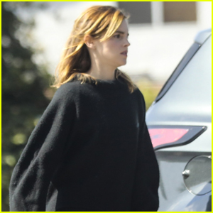 Emma Watson Stops By Medical Building in Culver City