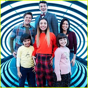 Disney Sets Premiere Date For New Series 'Gabby Duran & the Unsittables'