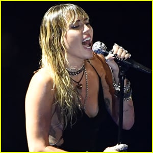 Miley Cyrus Gives First Live Performance of 'Slide Away' at MTV VMAs 2019 - Watch!