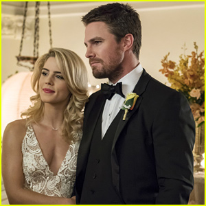 Stephen Amell Teases A Sweet Olicity Moment Coming in Season 8