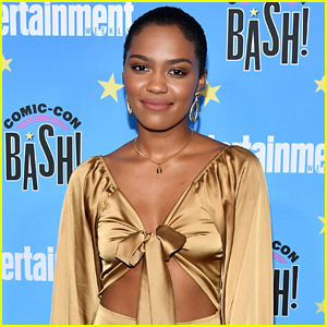 China Anne McClain Surprises Fan Using Monkey App, Reaction is Priceless