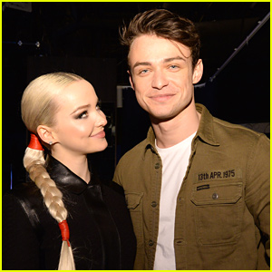 Dove Cameron & Thomas Doherty Couple Up For Sweet Selfie