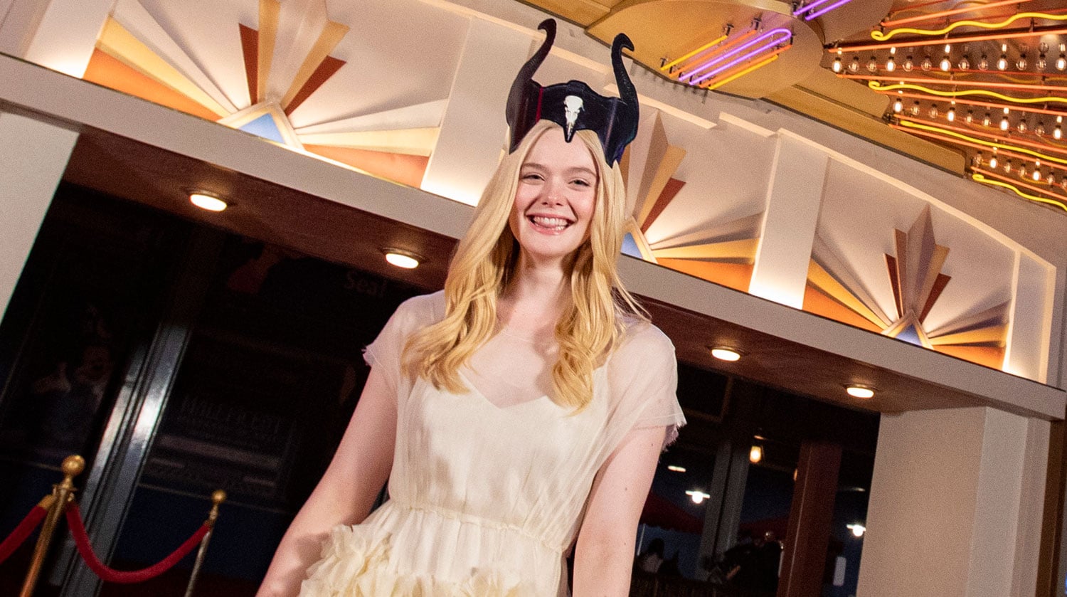 Elle Fanning Surprises ‘Maleficent’ Fans at Disneyland!