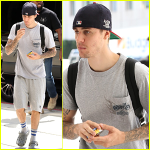 Justin Bieber Keeps It Casual in His Crocs After Sharing Guided Prayers