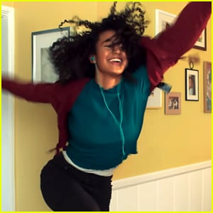 Sofia Wylie Dances Her Heart Out in First Episode Of Her New Webseries 'Shook' - Watch Now!
