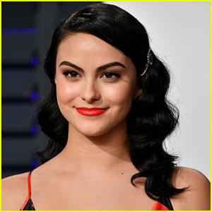 Camila Mendes Talks Her Beauty Routine & Riverdale's Fourth Season