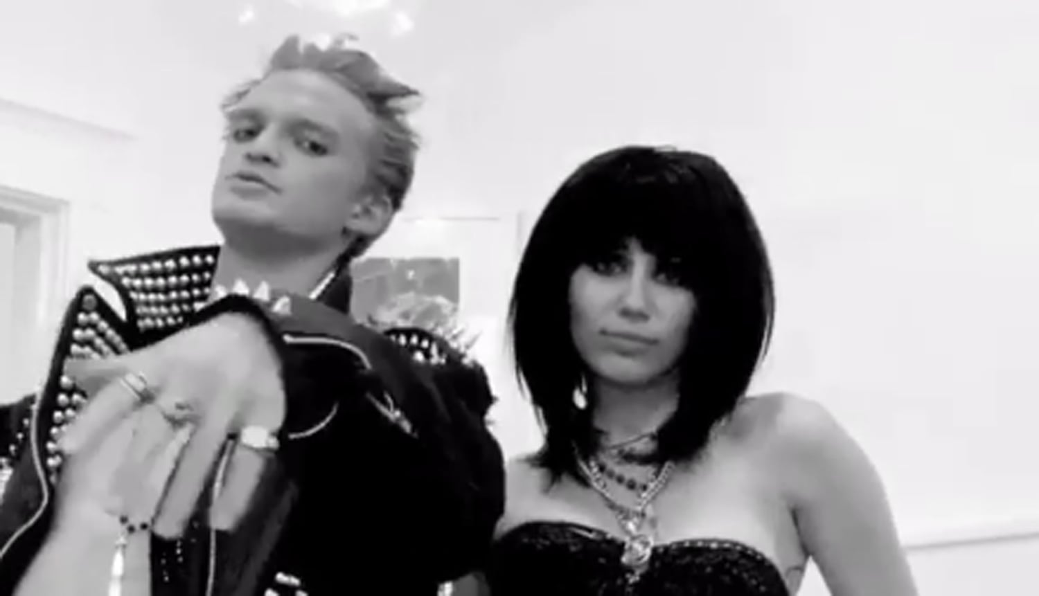 Miley Cyrus & Cody Simpson Show PDA in Their Couples Halloween Costumes