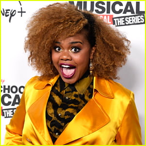 High School Musical: The Musical: The Series' Dara Renee Has OMG Moment in NYC