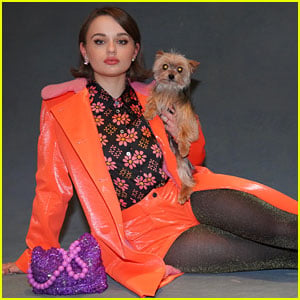 Joey King Had a Glam Phoot Shoot with Her Dog & We're Obsessed!