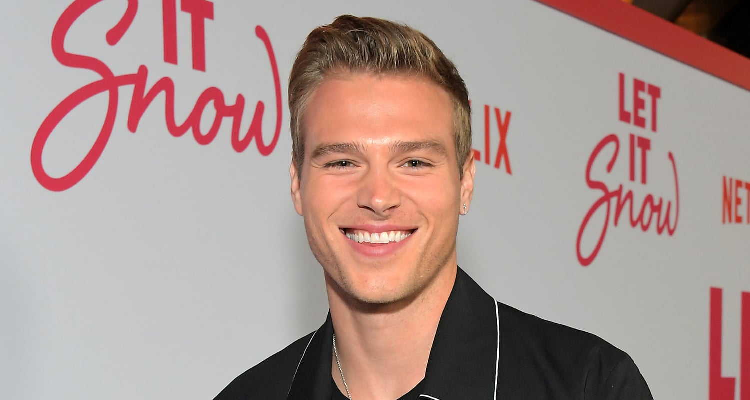 Learn More About ‘Let It Snow’ Actor Matthew Noszka! Matthew Noszka