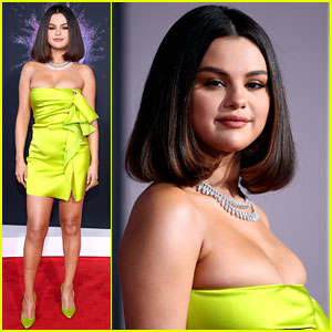 Selena Gomez's Stunning AMAs 2019 Look is Making Us Green with Envy!