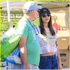 Victoria Justice Hits Up a Farmers Market With Her Dad!