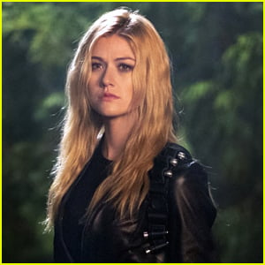 Katherine McNamara Shows Off The Details Of Her New Green Arrow Suit