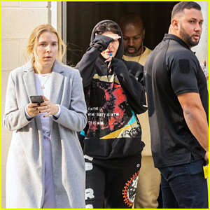 Kylie Jenner Rocks an 'Astroworld' Sweatsuit During a Jewelry Shopping Spree