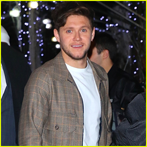 Niall Horan Sings With Scarlett Johansson & Cecily Strong In 'SNL' Sketch - Watch Now!