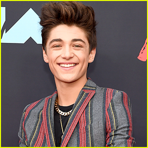 Asher Angel Gives Fans First Look at 'Chills' Music Video - See It Here!