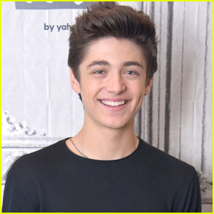 Asher Angel Reveals the Inspiration Behind New Song 'Chills'