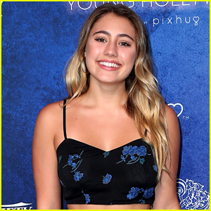 Lia Marie Johnson's Fans Are Concerned After a Disturbing Live Stream