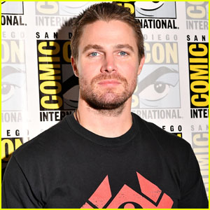 Stephen Amell Says Goodbye to 'Arrow' Ahead of Series Finale