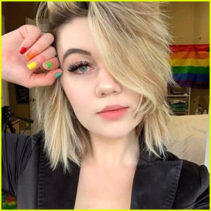 Jessie Paege Says Goodbye To Blue Hair & Hello To...
