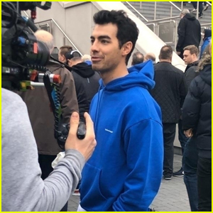 Joe Jonas Enjoys Day Off From Happiness Begins Tour in London