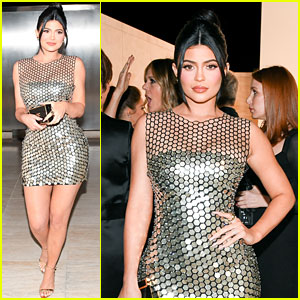 Kylie Jenner Supports Her Sister Kendall at Tom Ford Show!