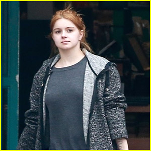 Ariel Winter Is Finding The Weirdest Items During Quarantine Cleaning