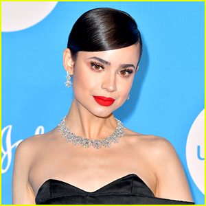 Sofia Carson Releases 'I Luv U' Acoustic Lyric Video - Watch Now!
