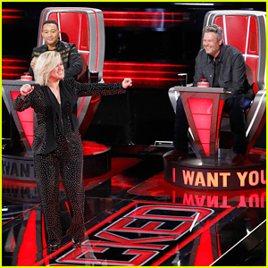 'The Voice' Coaches Bring The Laughs In These Bloopers & Outtakes - Watch Now!