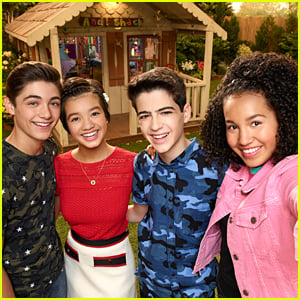 Asher Angel Shares Throwback Photos With 'Andi Mack' Cast On 3 Year Anniversary