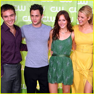 This OG 'Gossip Girl' Cast Member Is Sparking Rumors They Might Join Reboot